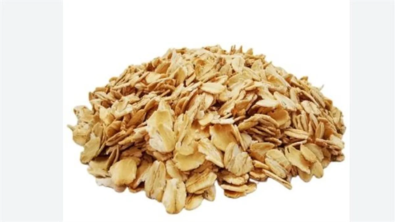 نتائج مذهلة.. دراسة تقارن كفاءة الشوفان مع الأدوية لخفض الكوليسترول الضار